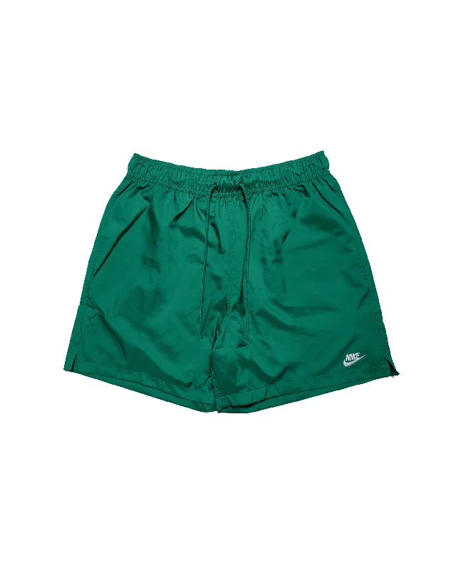 Shorts-Punk-Nike Club Flow Short Malachite/White