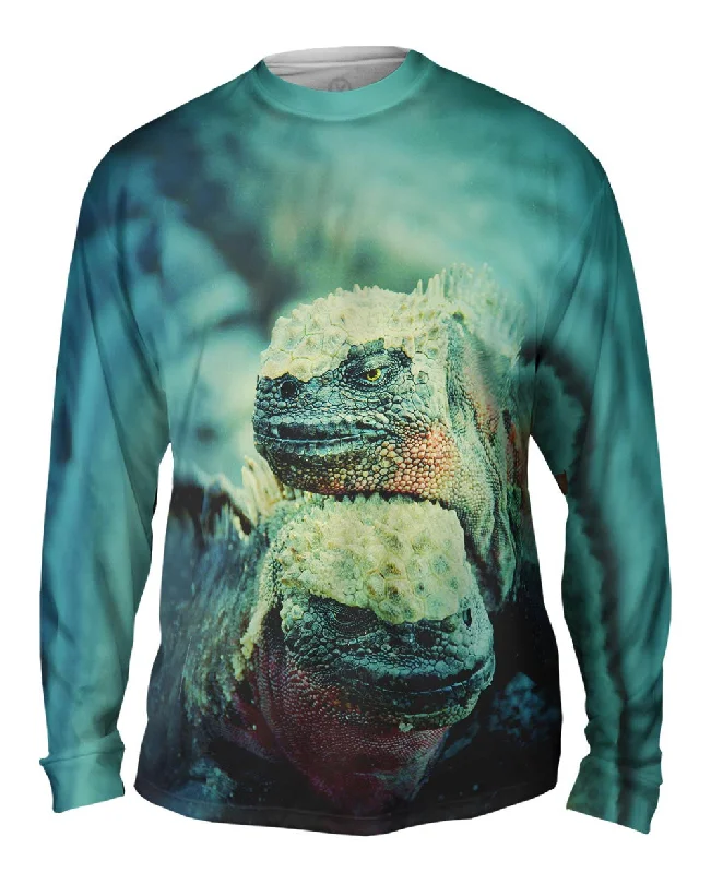 Long-Sleeve-Gothic-Galapagos Iguana Duo