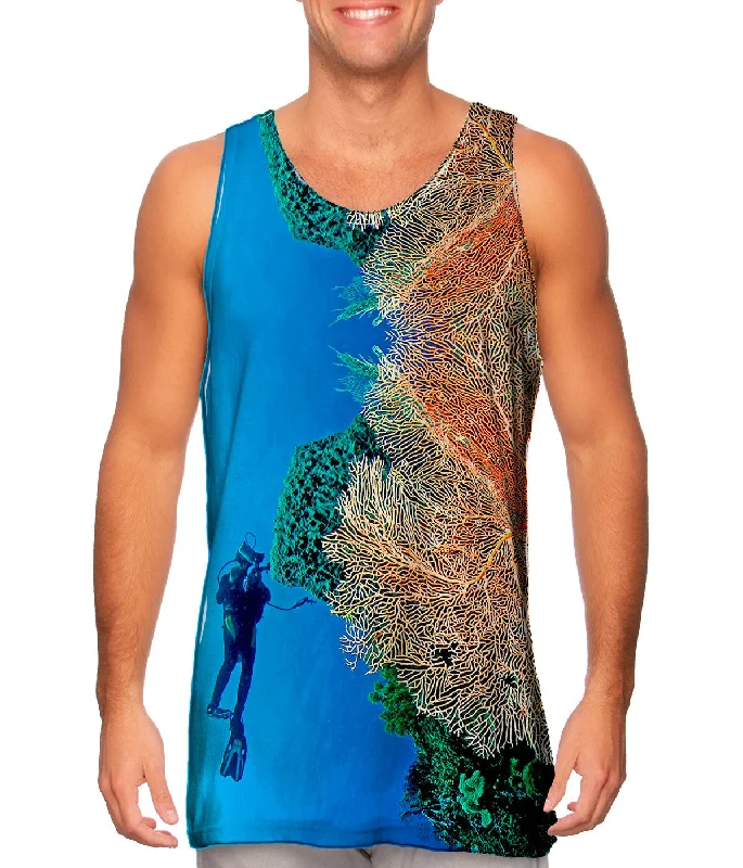 Tank-Top-Fleece-Coral Wall Underwater